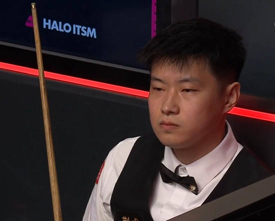 技的激烈竞 技的激烈竞