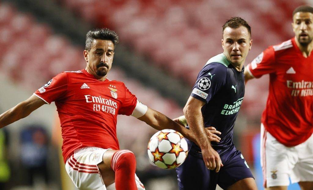 这让人不禁 这让人不禁