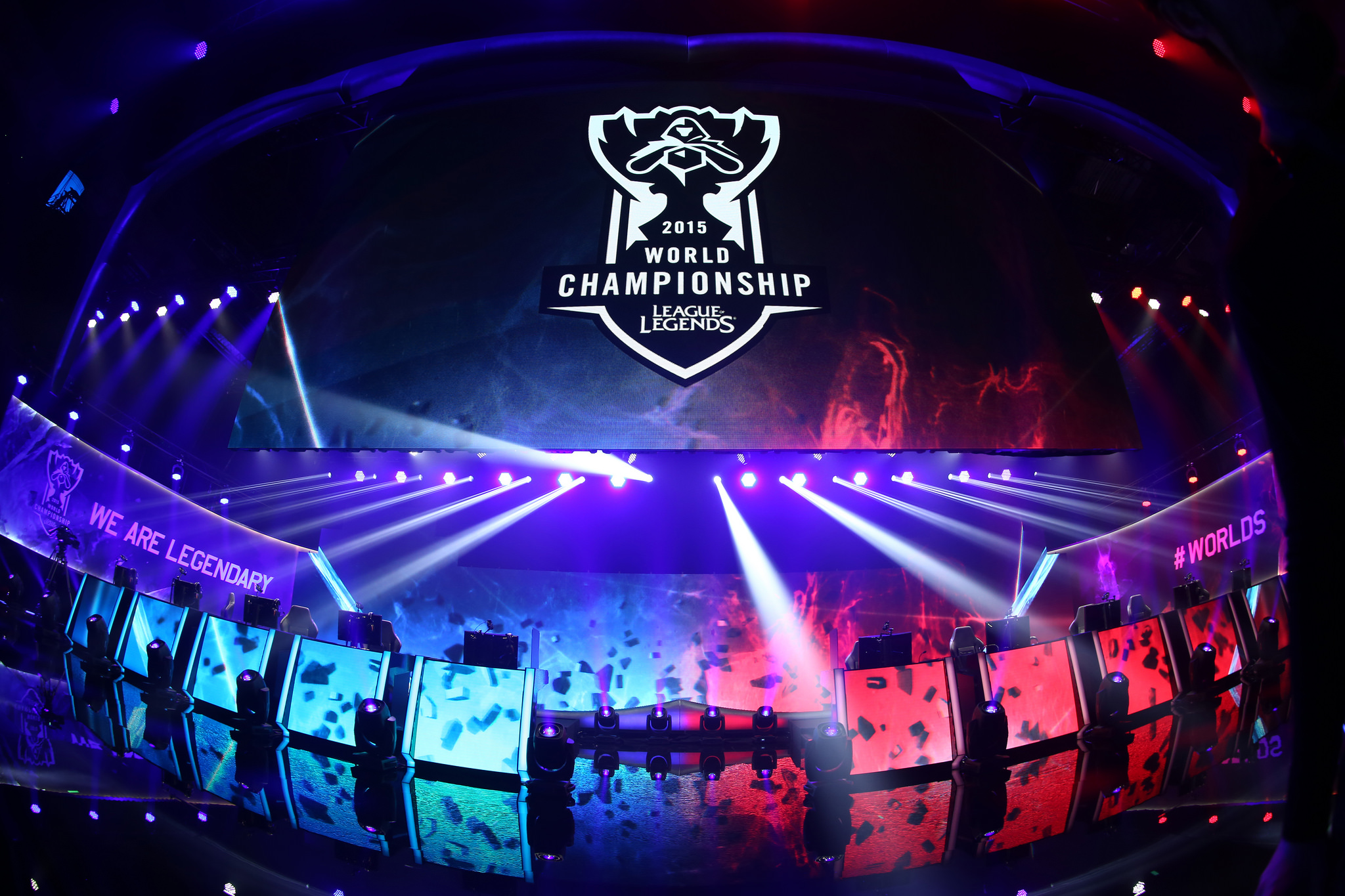 他让EDG